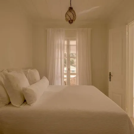 Apartment Aghioti *