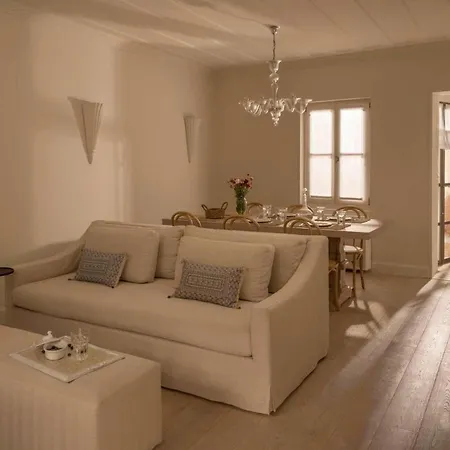Apartment Aghioti